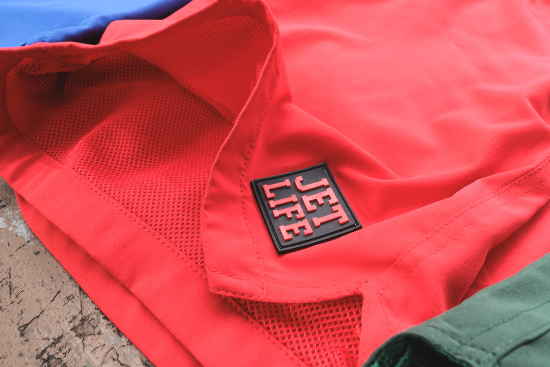 JET LIFE PERFORMANCE SPORTS SHORTS [RED]