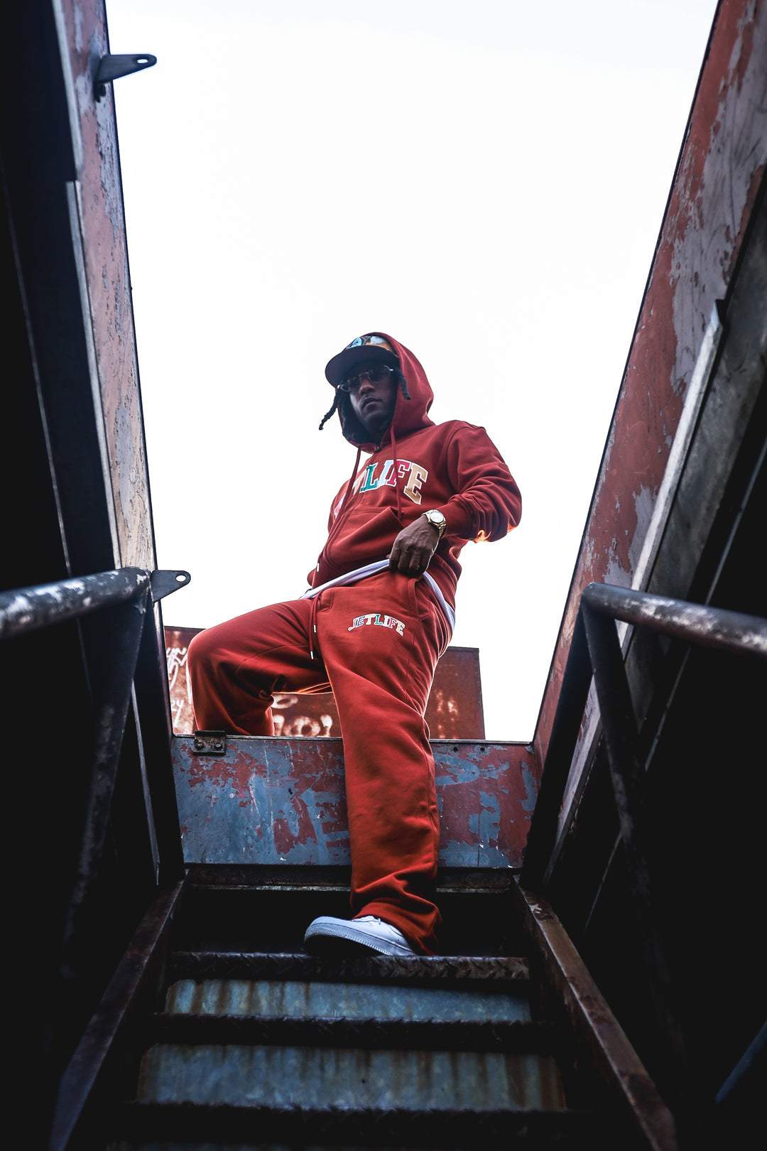 JET LIFE "WORLDS FRESHEST" ZIP UP HOODIE [RUST]